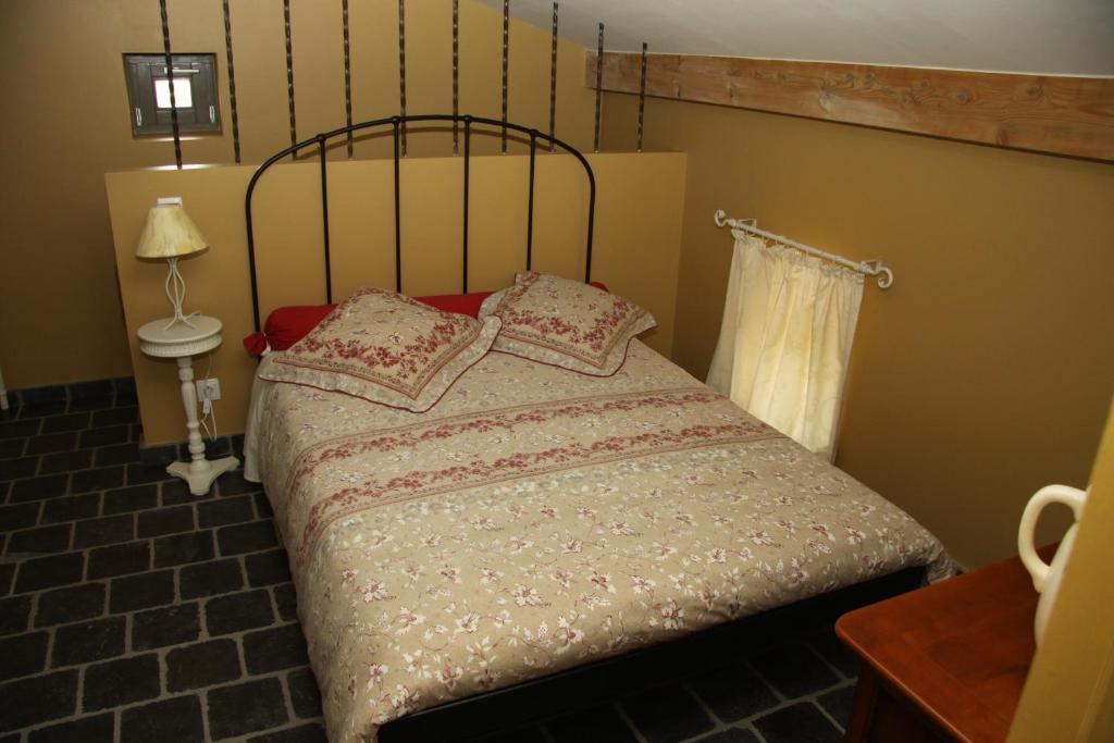 Bed and Breakfast La Bastide De Fontaille Saint-Félicien Pokoj fotografie