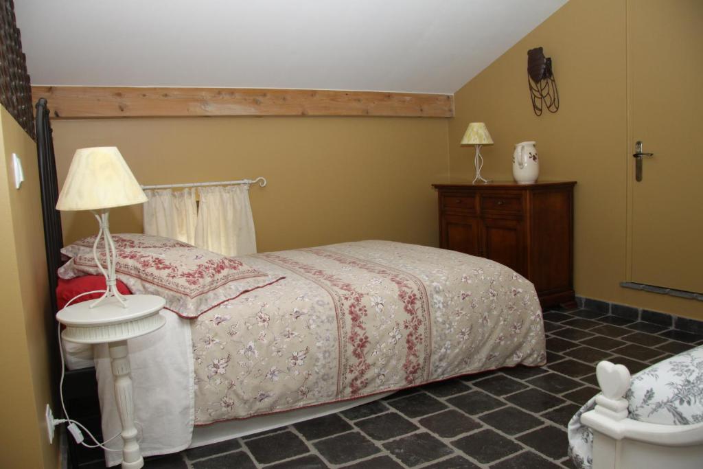 Bed and Breakfast La Bastide De Fontaille Saint-Félicien Pokoj fotografie