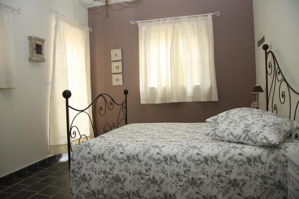 Bed and Breakfast La Bastide De Fontaille Saint-Félicien Pokoj fotografie